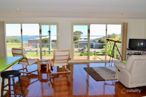 Property photo of 16 Champ Elysees Esplanade Coronet Bay VIC 3984