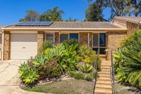 2/8 Hercule Ct, Oxenford, QLD 4210