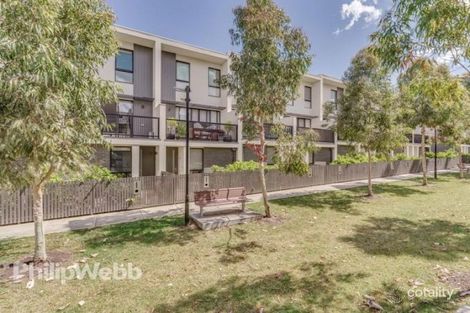 36 Central Park Walk, Cheltenham, VIC 3192