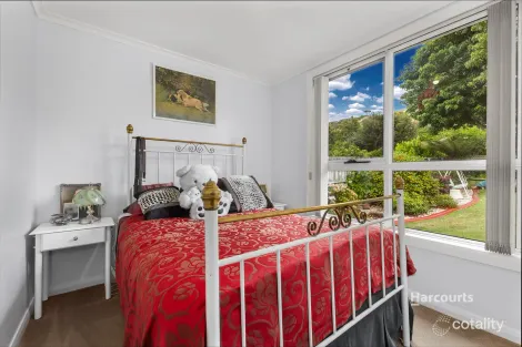 Property photo of 50 Coroneagh Street Penguin TAS 7316