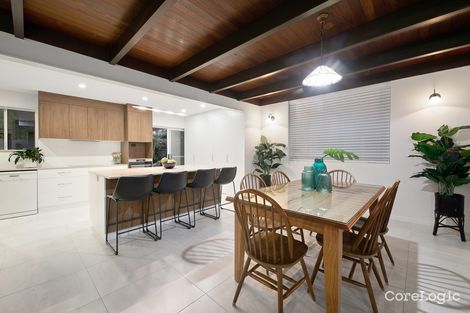 Property photo of 7 Farnham Street Fig Tree Pocket QLD 4069