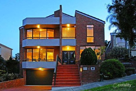 4 Dalkeith Cl, Wheelers Hill, VIC 3150