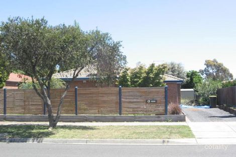 Property photo of 5 Paras Drive Carrum Downs VIC 3201