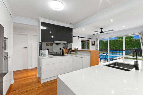 Property photo of 20 Amoore Avenue Highton VIC 3216