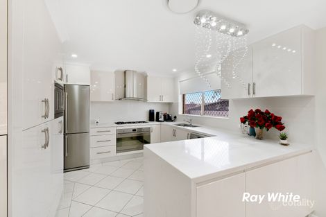 Property photo of 5 Verge Place Doonside NSW 2767