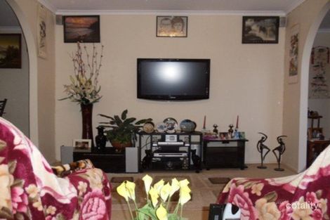 Property photo of 5 Demetrius Road Rosemeadow NSW 2560