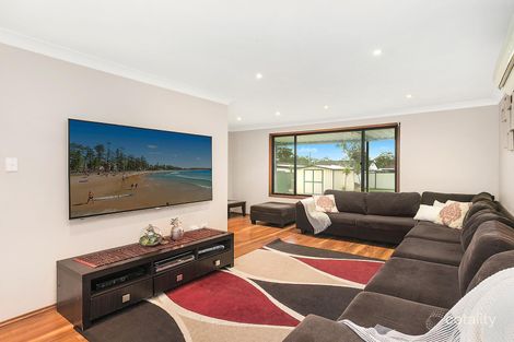 Property photo of 39 Danbury Avenue Gorokan NSW 2263
