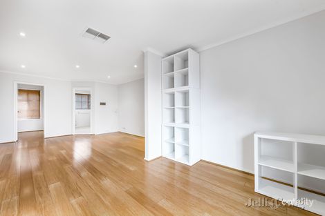 Property photo of 3 Ling Drive Rowville VIC 3178
