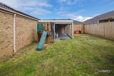 Property photo of 3 Heath Mews Langwarrin VIC 3910