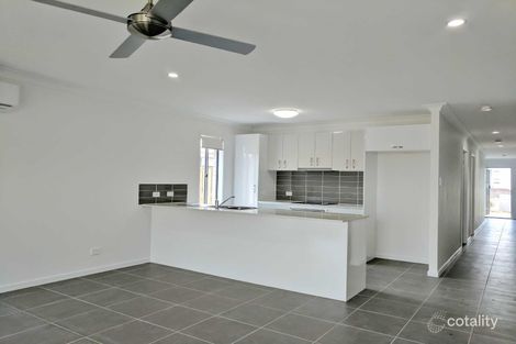Property photo of 2 Peppertree Street Pimpama QLD 4209