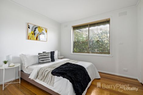 Property photo of 6 Nevis Court Bundoora VIC 3083