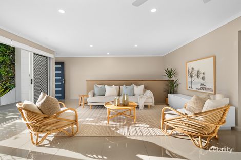Property photo of 2/18 The Grove Alexandra Headland QLD 4572