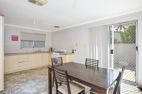 Property photo of 2/5 Holmes Street Boulder WA 6432