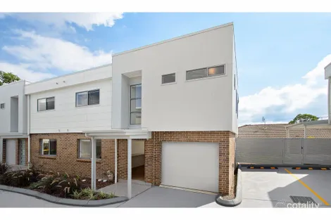 3/34 Queen St, Warners Bay, NSW 2282