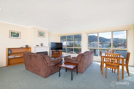Property photo of 6 Jillian Road Apollo Bay VIC 3233