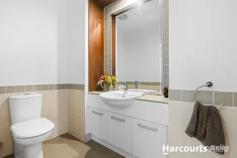 Property photo of 16 Chase Boulevard Berwick VIC 3806