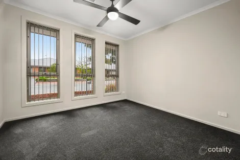 Property photo of 35B Braeview Circuit Evanston SA 5116