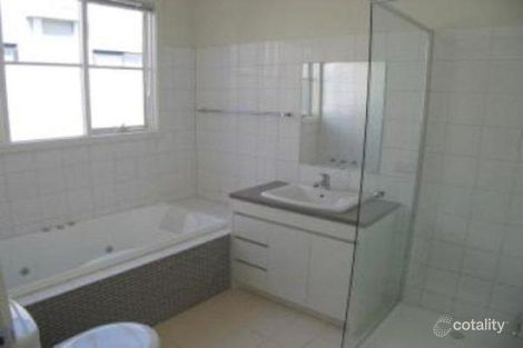 Property photo of 10 Loughmore Lane North Melbourne VIC 3051