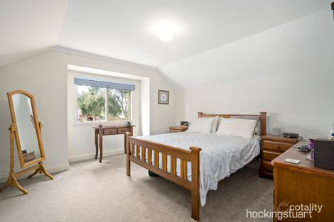 Property photo of 48 Sanctuary Close Werribee VIC 3030