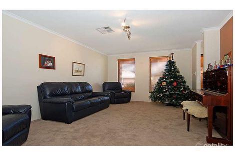 Property photo of 43 Tandara Fairway Tapping WA 6065