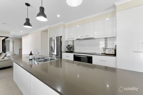 Property photo of 21 Girraween Crescent Capalaba QLD 4157