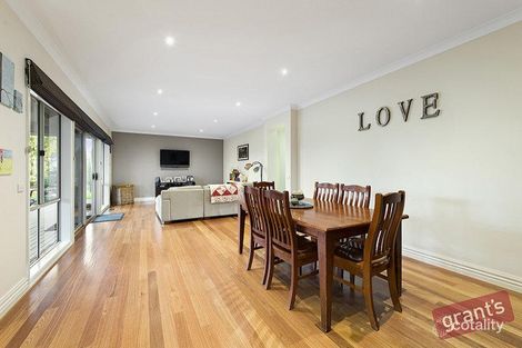 Property photo of 20 Ralron Court Pakenham VIC 3810