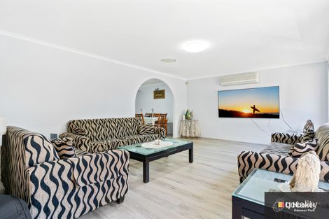 Property photo of 11 Moonlight Road Prairiewood NSW 2176