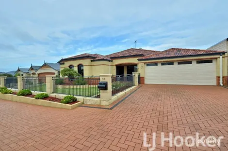 51 Quandong Pkwy, Halls Head, WA 6210