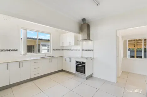 Property photo of 15 Rowley Street Smithfield NSW 2164