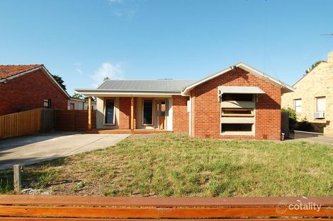 5 Emu Pde, Jacana, VIC 3047