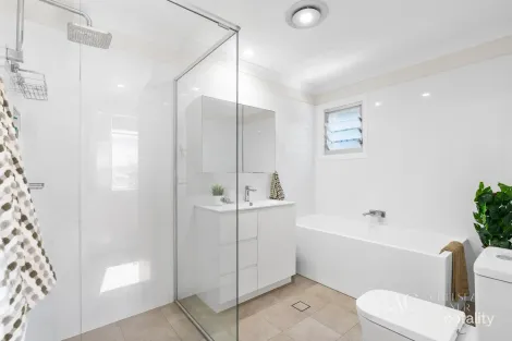 Property photo of 5 Balmoral Road Burrill Lake NSW 2539