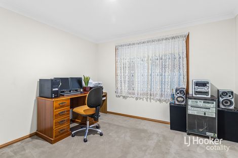 Property photo of 24 Seabrook Boulevard Seabrook VIC 3028