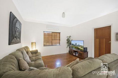 Property photo of 3 Warner Avenue Tuggerawong NSW 2259