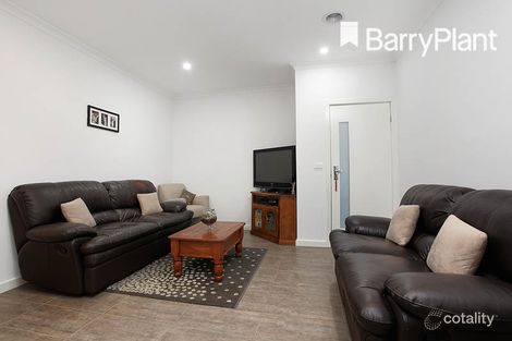 Property photo of 3/9-11 Katoomba Street Hadfield VIC 3046
