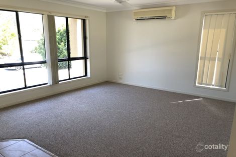 Property photo of 19 Tanzen Drive Arundel QLD 4214