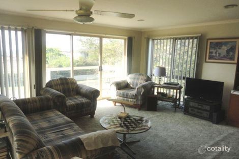 Property photo of 8 Walpole Avenue Indented Head VIC 3223