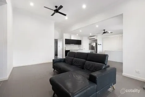 Property photo of 9 Heron Loop Nickol WA 6714