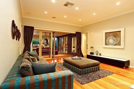 84 Moondarra Dr, Berwick, VIC 3806