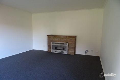 Property photo of 28 Lacebark Street Doveton VIC 3177