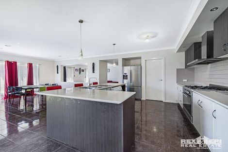 Property photo of 9 Hereford Close Berwick VIC 3806