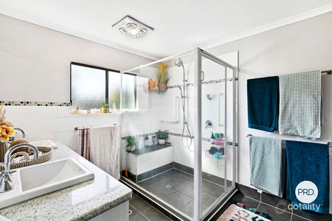 Property photo of 17 Stuart Court Granville QLD 4650