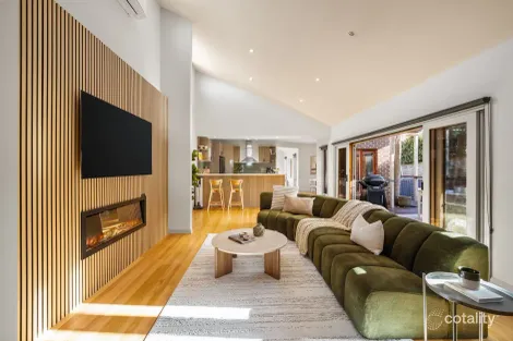 Property photo of 63 Whistler Drive Berwick VIC 3806