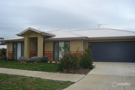 Property photo of 32 Sudholz Street Bittern VIC 3918
