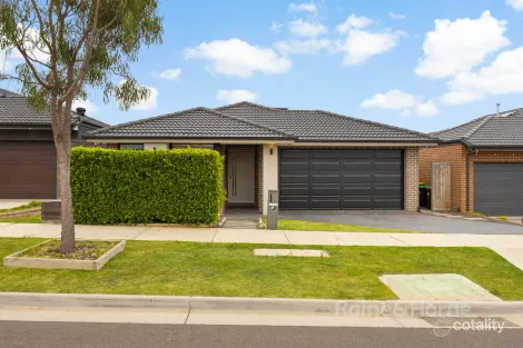 5 Fragrant Cres, Diggers Rest, VIC 3427