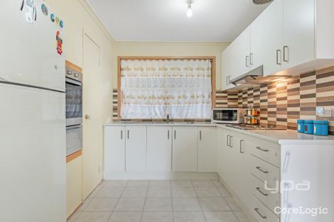 Property photo of 15 Redwood Close Meadow Heights VIC 3048