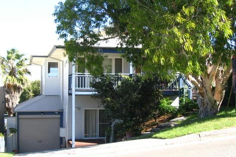 Property photo of 17 Bellevue Parade North Curl Curl NSW 2099