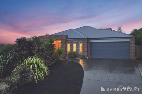 Property photo of 8 Kensington Square Drouin VIC 3818