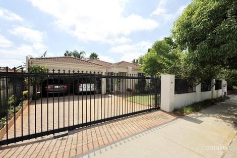 84 Wendouree Rd, Wilson, WA 6107