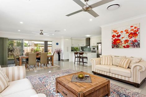 Property photo of 18 Valance Street Oxley QLD 4075