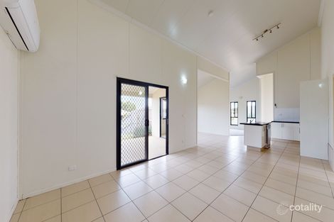 Property photo of 2 Mitchell Court Gracemere QLD 4702